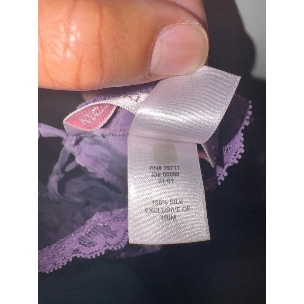 Vtg Y2k Victoria's Secret 100% Silk Lace Trim Purple Slip Babydoll Top XS Fairy - Picture 9 of 9